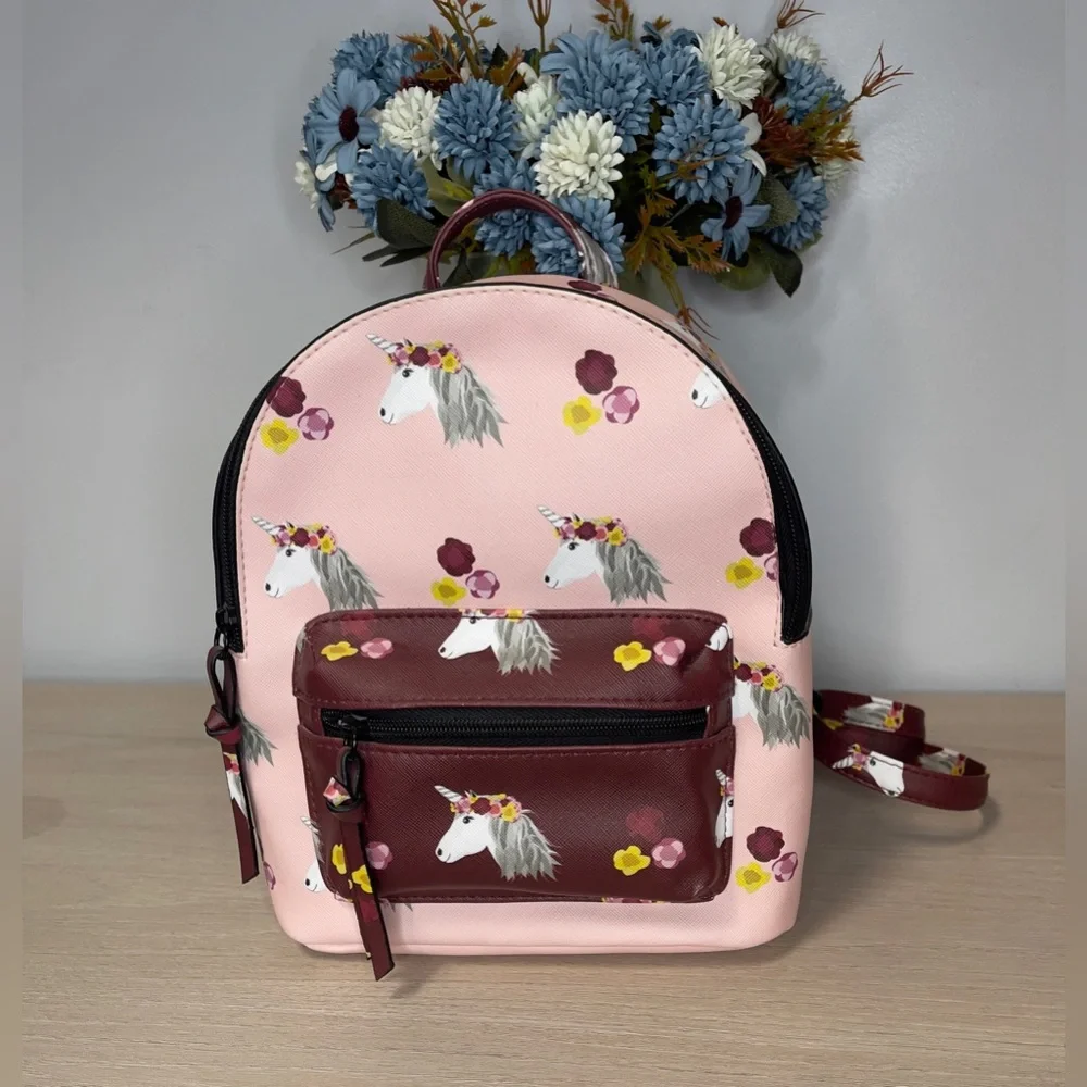 Backpack - Picture 1 of 3